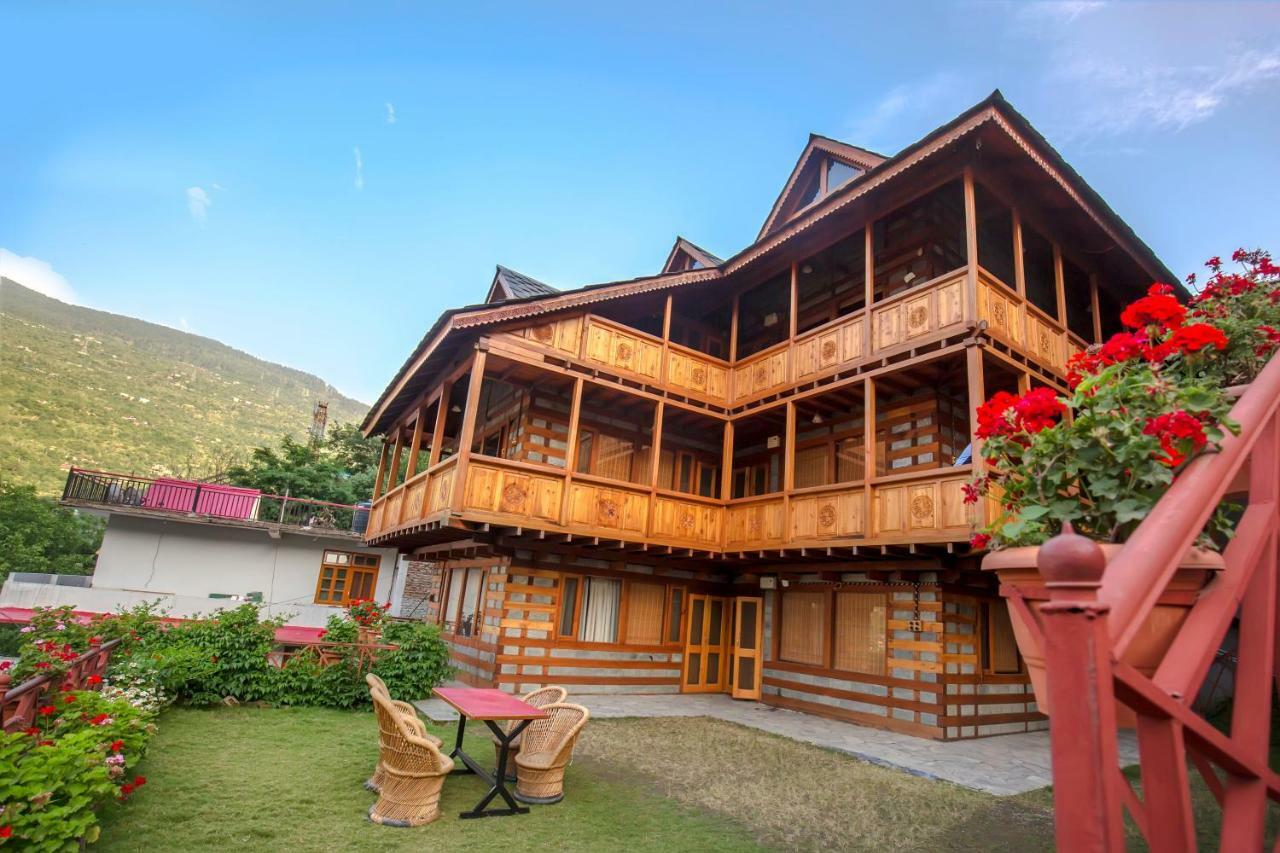 Hotel Shobla Kaathkuni Royale à Kulu Extérieur photo