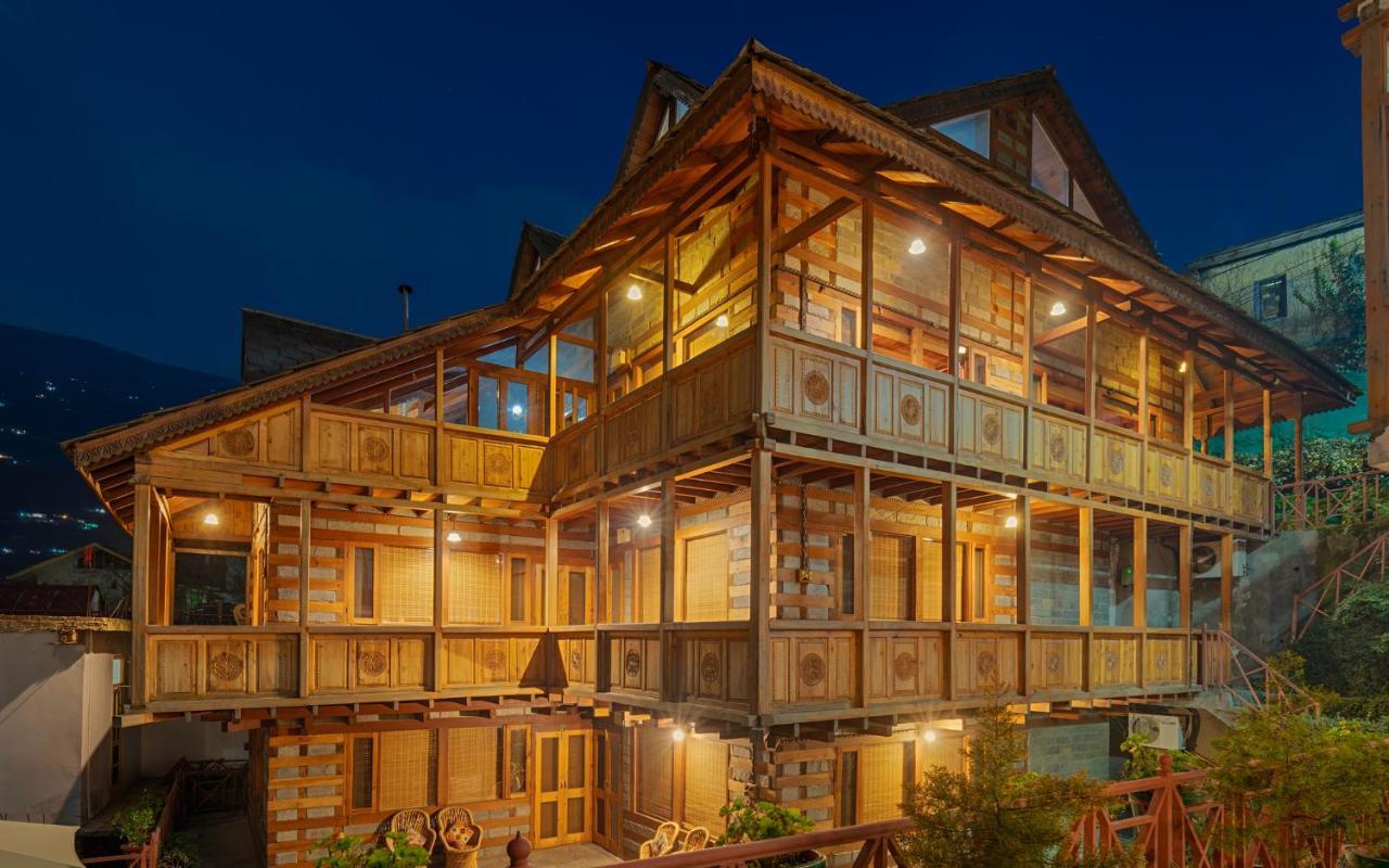 Hotel Shobla Kaathkuni Royale à Kulu Extérieur photo